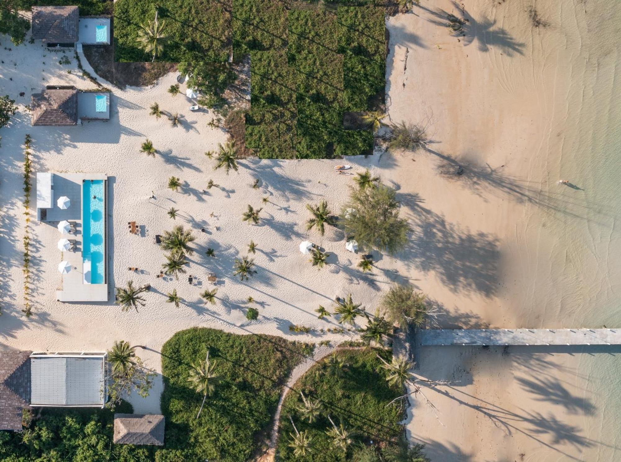 Anaya Koh Rong Hotel Pagoda Beach Exterior photo