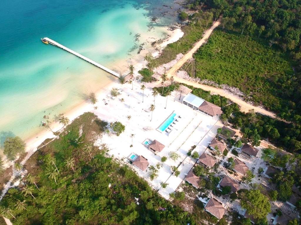 Anaya Koh Rong Hotel Pagoda Beach Exterior photo